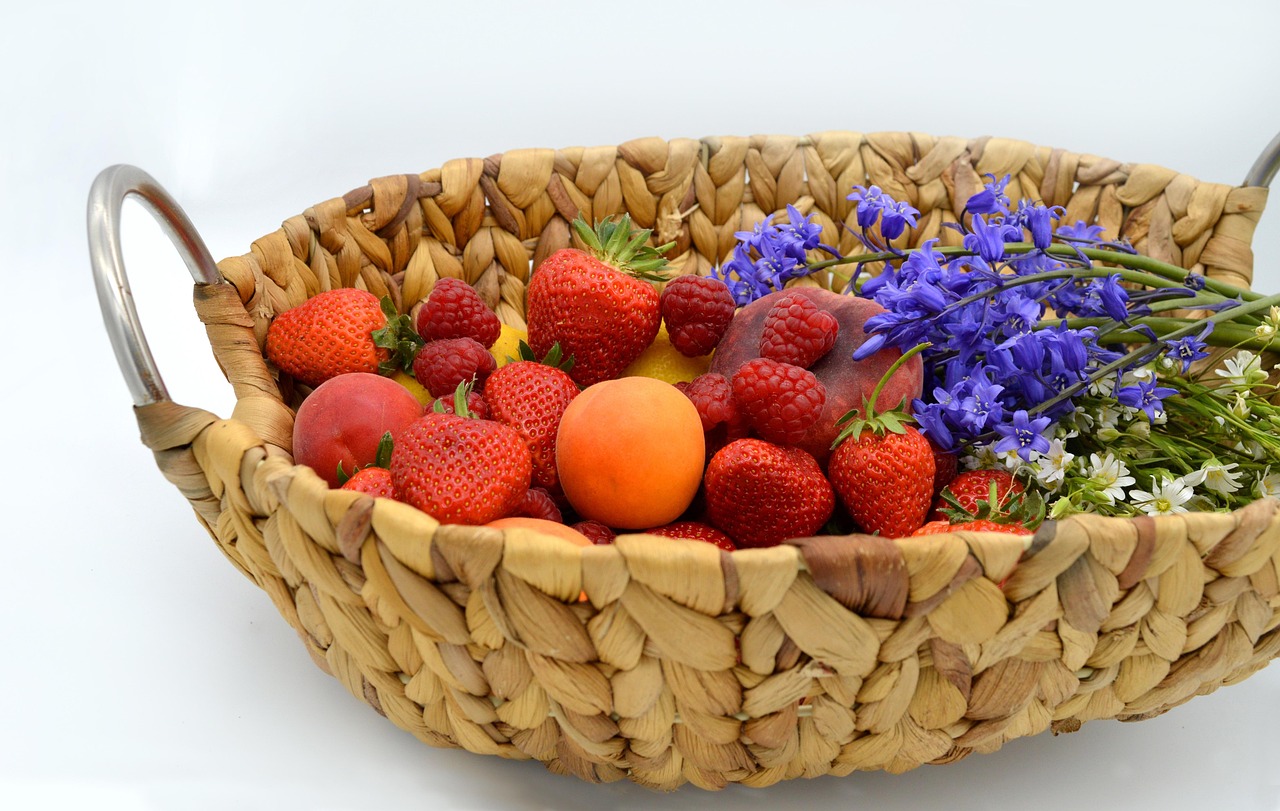 Stone Fruit Season: A Simple Guide to Peaches, Plums, and Apricots